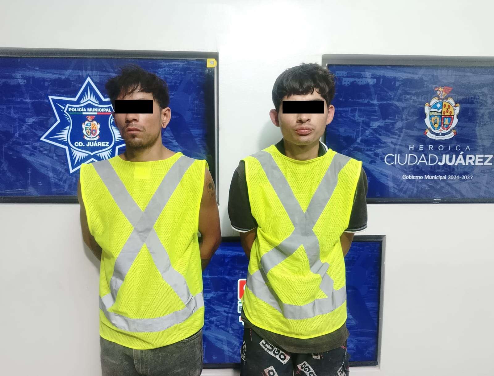 Sorprenden a dos rompiendo sellos en inmueble asegurado