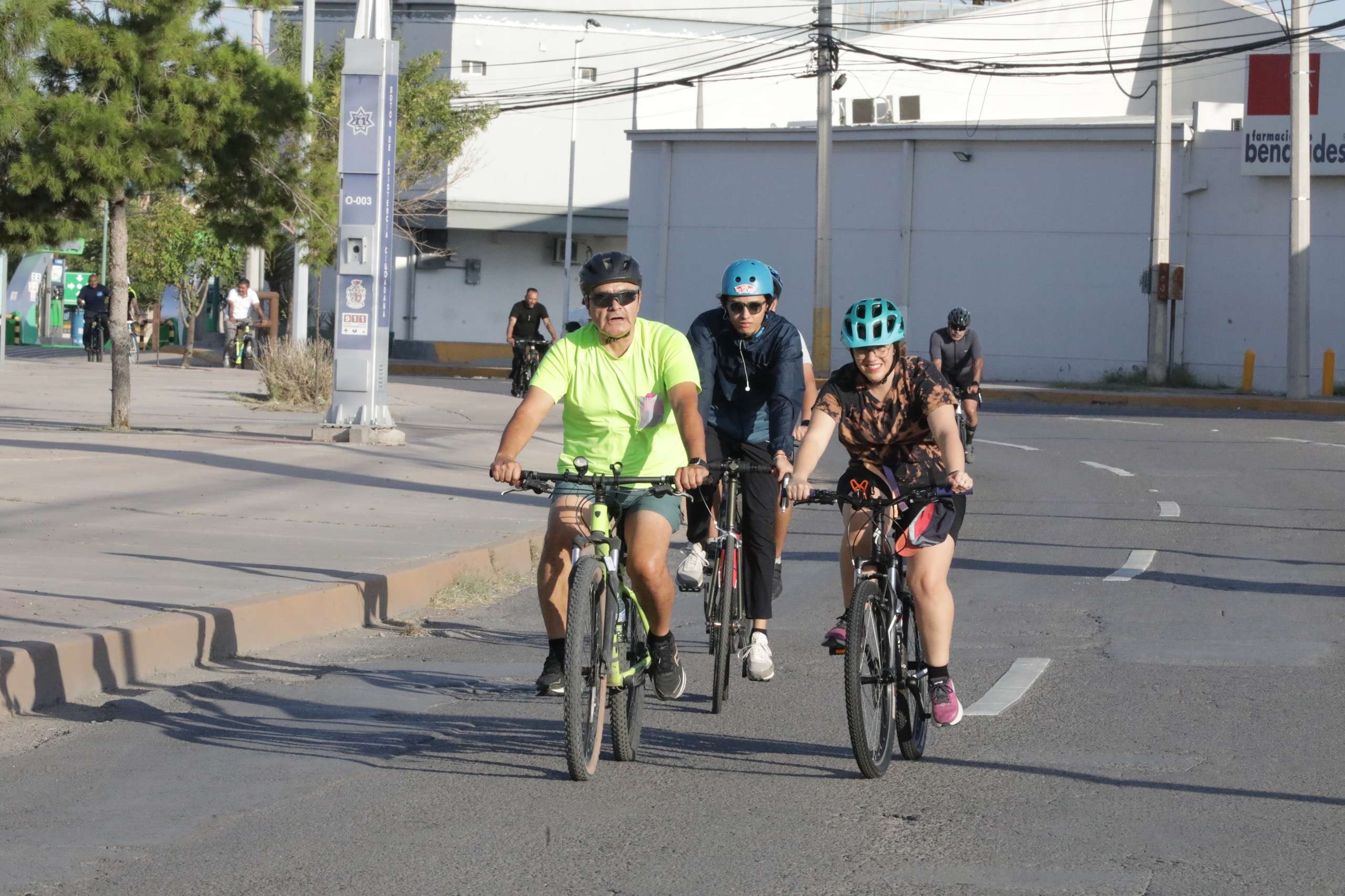 Suspenden por un día recorrido de la Cruzada por el Ciclismo