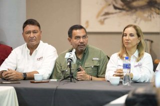 Asegura Cruz que definición de Morena no pasará de septiembre