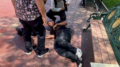 Sufre crisis epiléptica en plena Plaza Hidalgo 