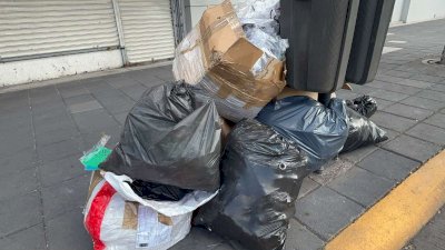 Afecta basura imagen urbana del centro de la ciudad