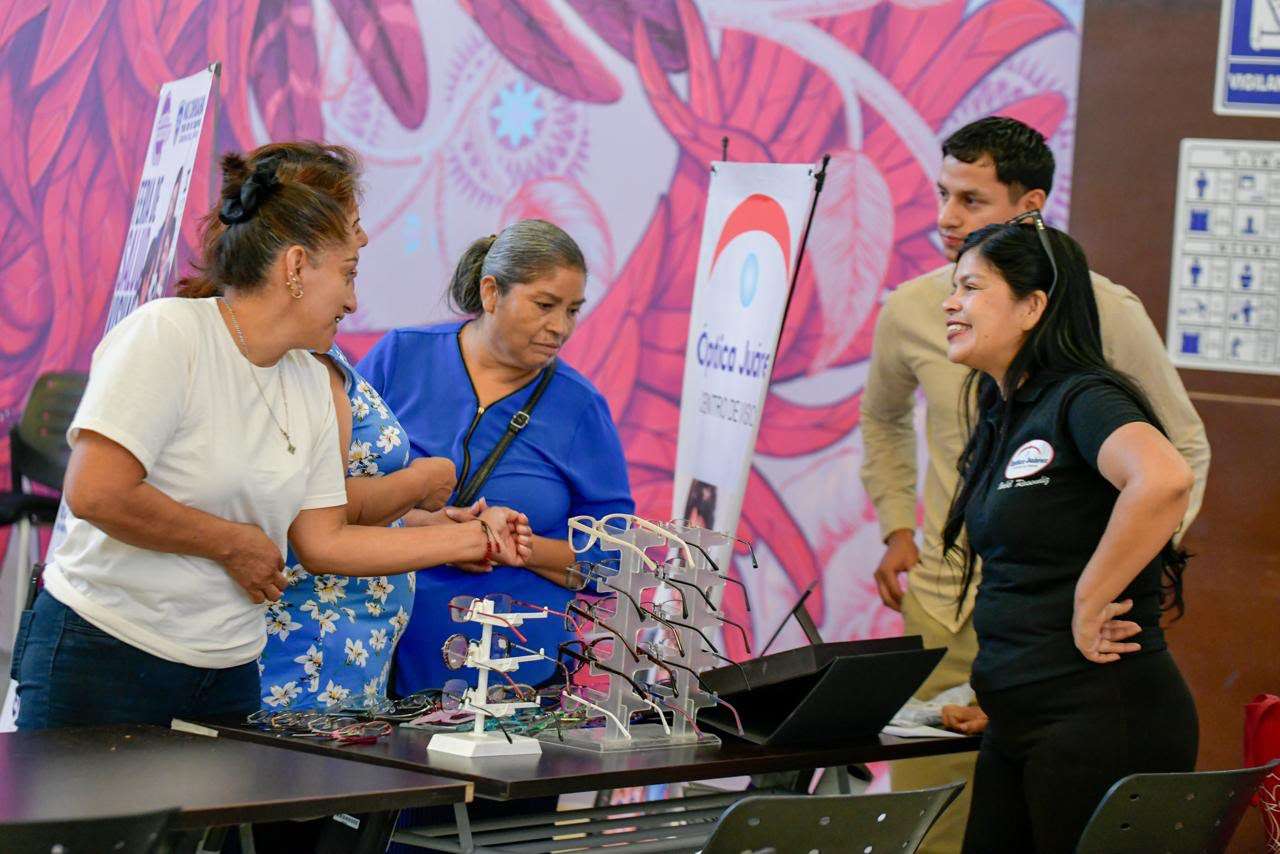 Regresa Feria de Salud Visual a Pueblito Mexicano