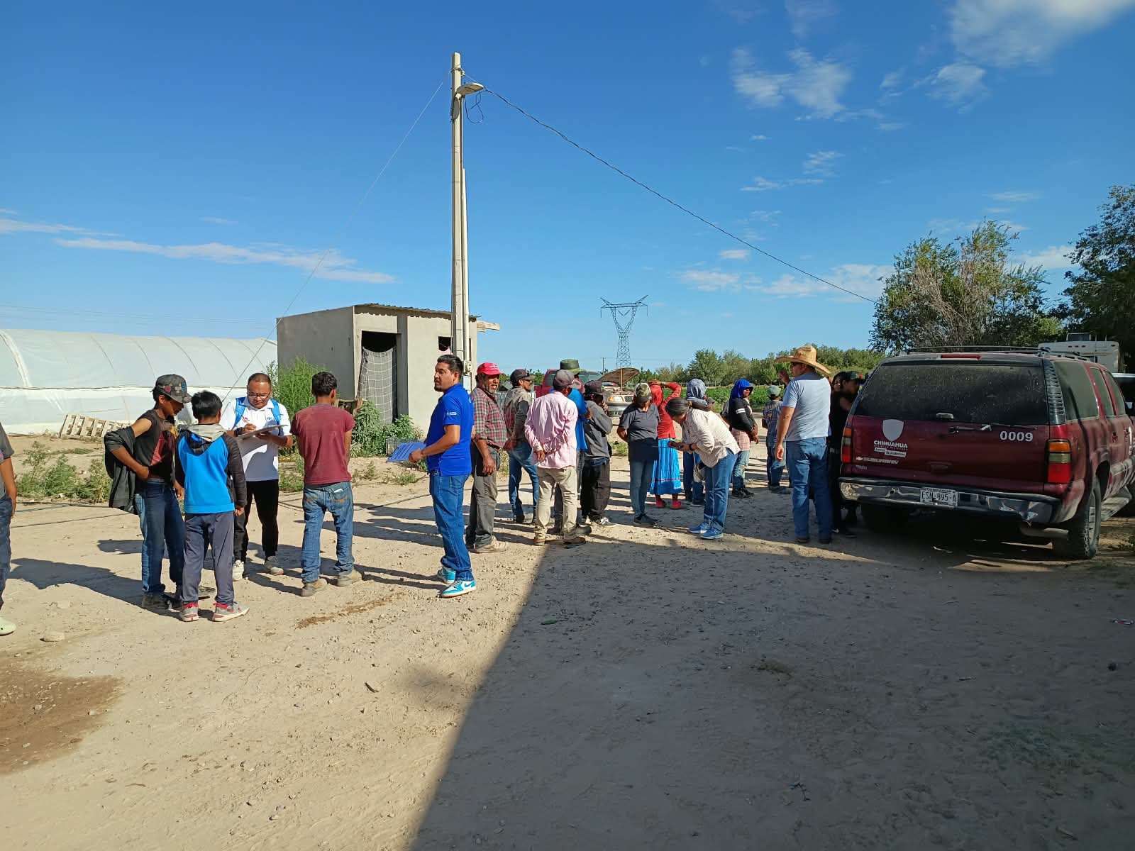 Llevan Feria de salud a jornaleros indígenas en Samalayuca 