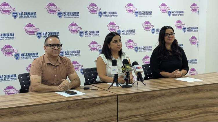Amplía Cenaltec su oferta con programas de inglés y contabilidad 