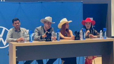 Presentan espectáculo México al Ring