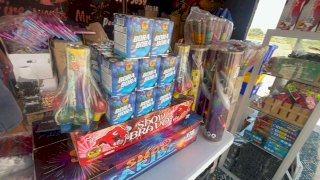 Traen desde Tultepec tradición pirotécnica a Santa Eulalia