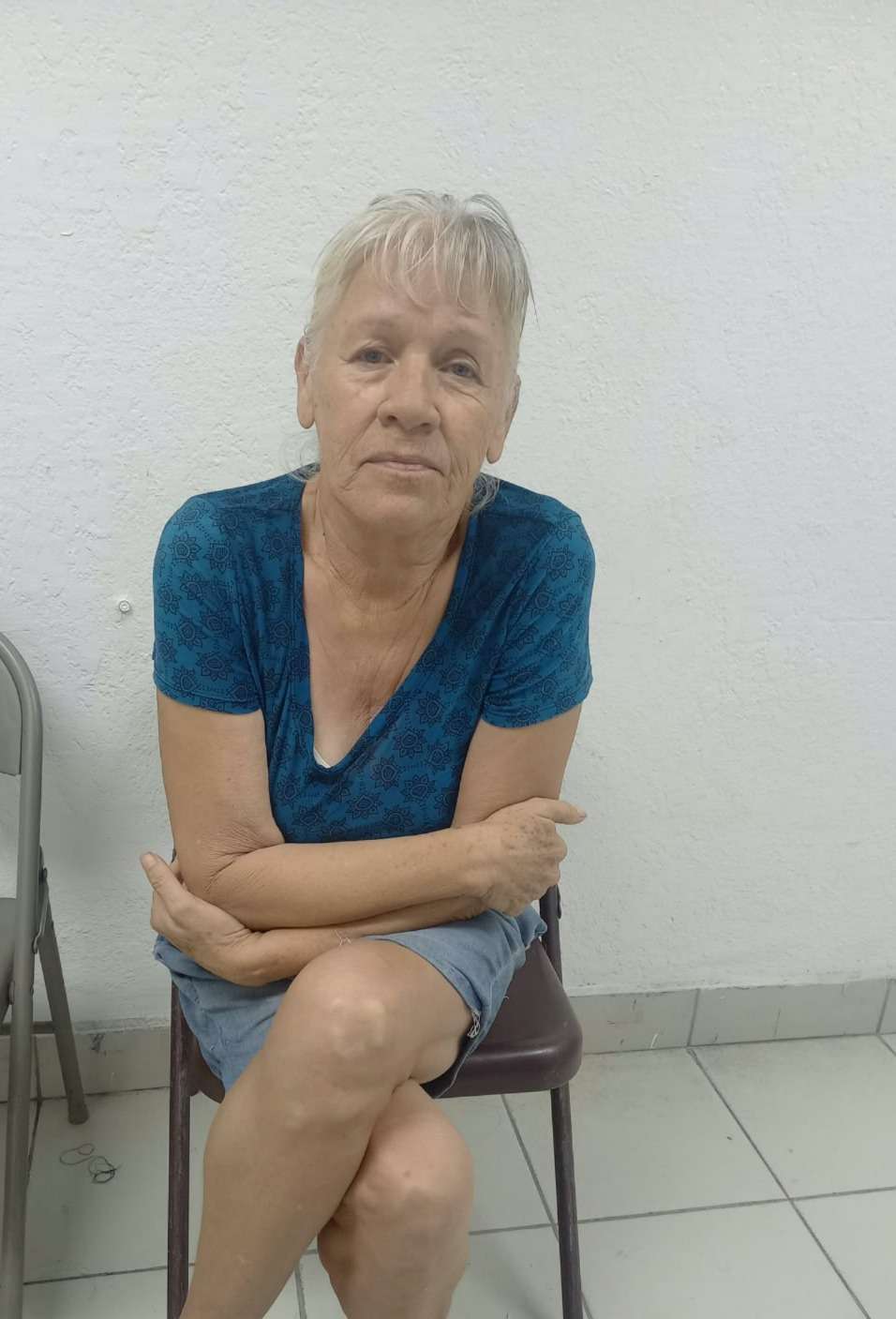 Solicitan apoyo para localizar a familia de mujer extraviada 