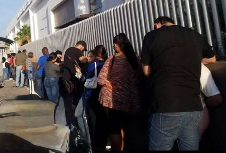Denuncian falta de aire acondicionado en oficinas del SAT