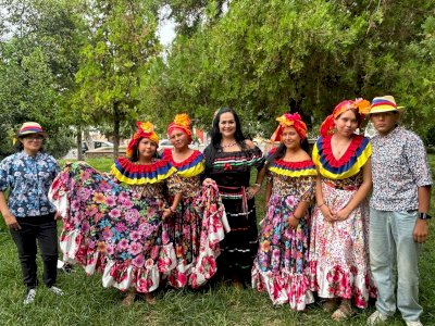 Organizan Noche Mexicana en el parque Revolución