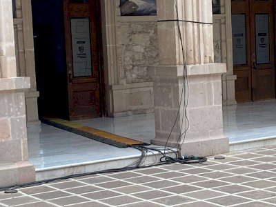 Alistan sonido e iluminación en Palacio para el Grito de Independencia