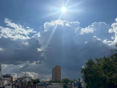 Alcanza Chihuahua 32°C con cielo nublado y probabilidad de lluvia 