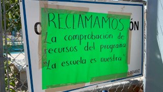 Cierran madres de familia CAM Aldama por presunto desvío de recursos
