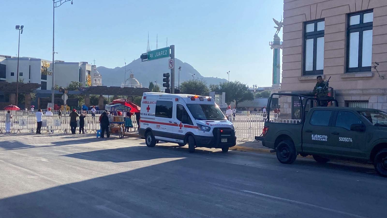 Mantienen cerradas calles del centro por Desfile Cívico Militar