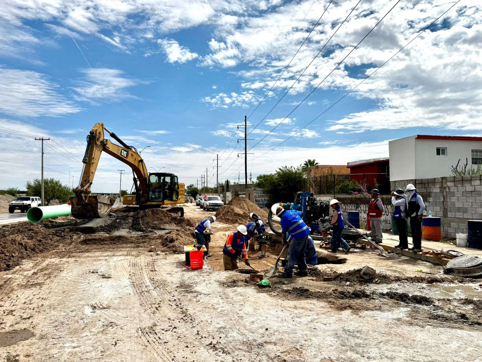 Concluye reparación de hundimiento en el Juan Pablo II, inician bacheo 