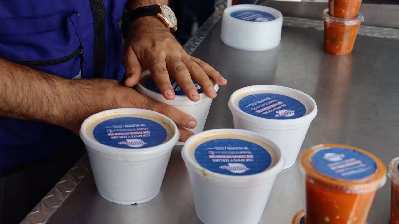 Lleva NutriChihuahua alimento a familias de Punta Oriente