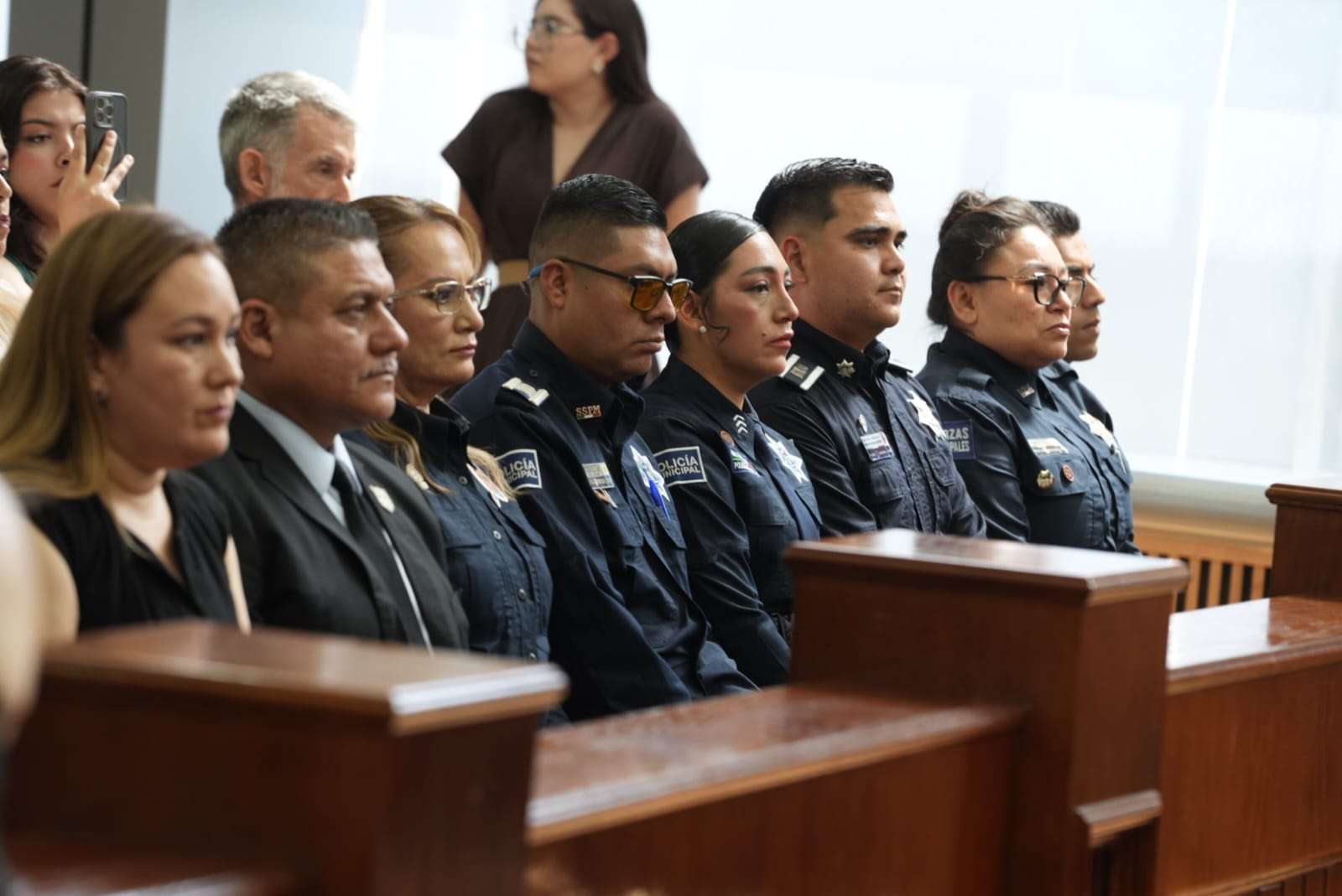 Reconocen a cuatro policías con la Medalla al Mérito Policial 2026