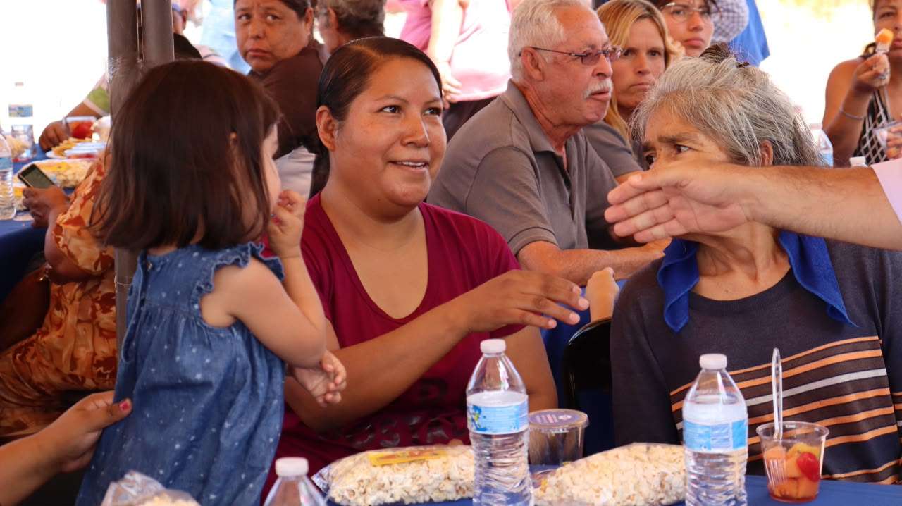 Lleva NutriChihuahua alimento a familias de Punta Oriente