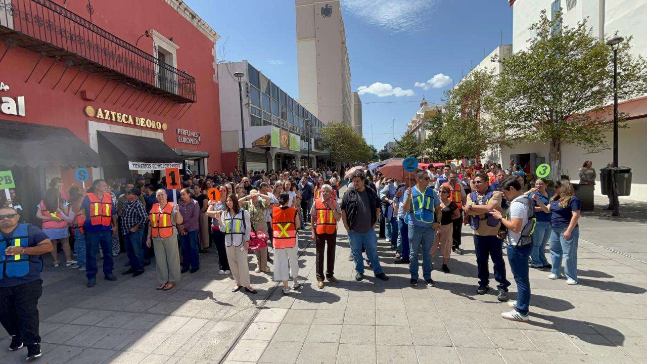 Participan 566 trabajadores de Salud en simulacro en el Centro