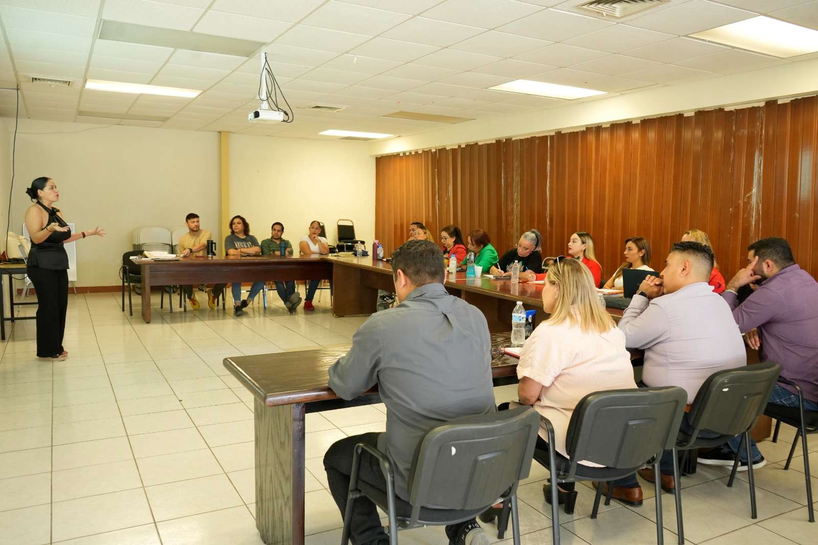 Inicia Seech capacitación en Lengua de Señas Mexicana para docentes