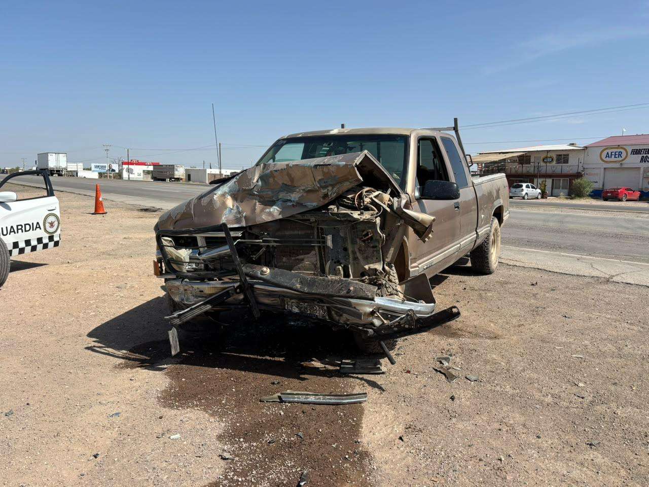 Deja fuerte choque dos heridos en la salida a Juárez 