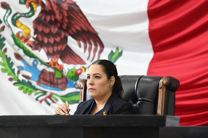 Recibe presidencia del Congreso renuncia de Diana Idalin Ruiz Anchondo