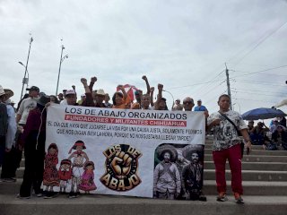 Acuden los de Abajo Organizados para darle la bienvenida a Sheinbaum