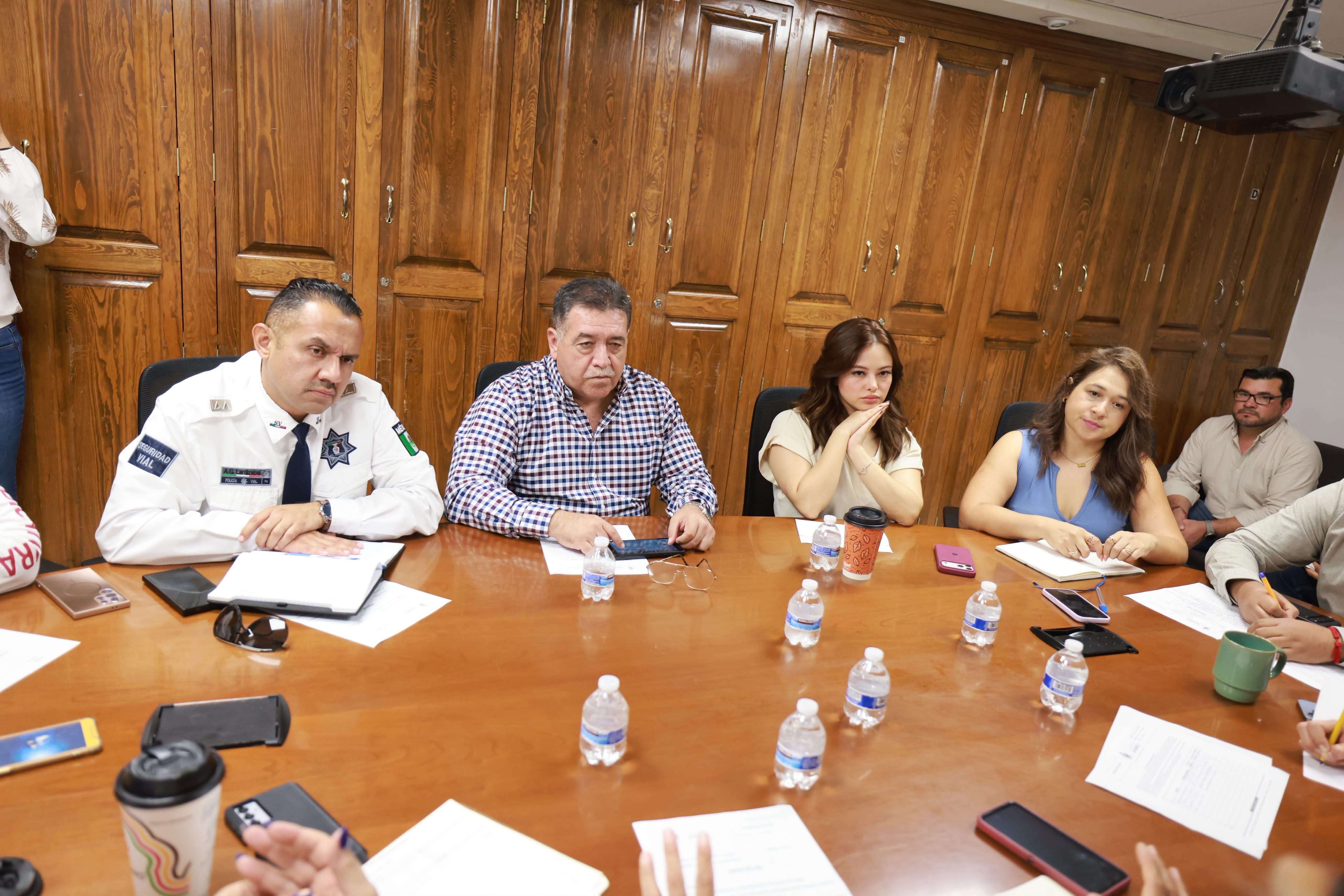 Acuerdan medidas de seguridad vial por obras en Juan Pablo II