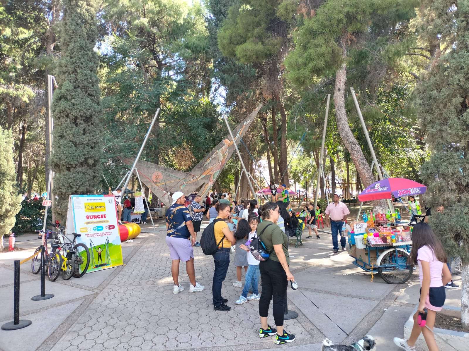 Aprenden familias protocolos de emergencia durante Domingo Feliz