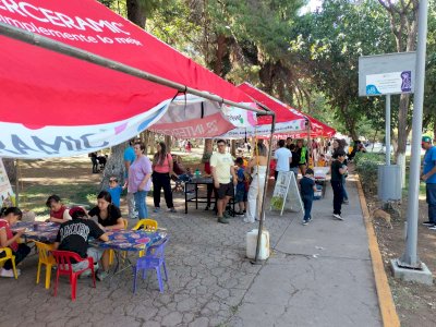 Aprenden familias protocolos de emergencia durante Domingo Feliz