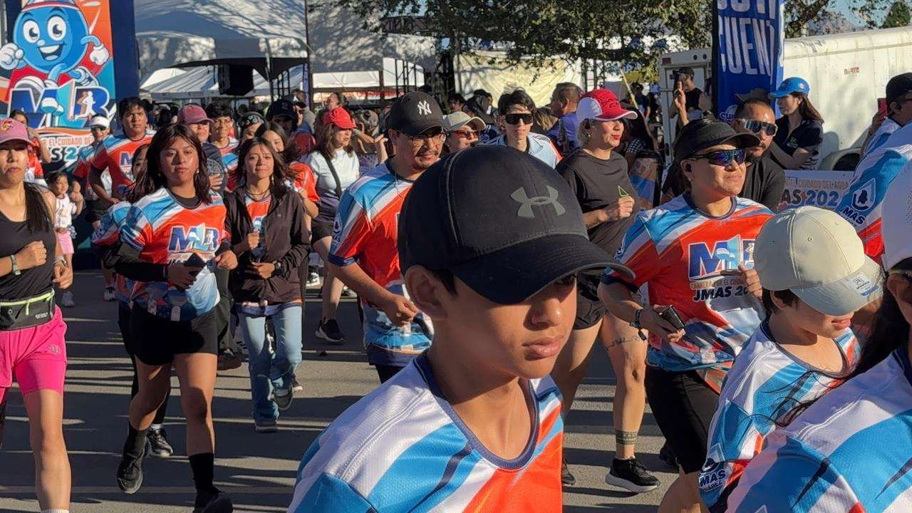 Reúne Carrera por el Agua a 3 mil participantes