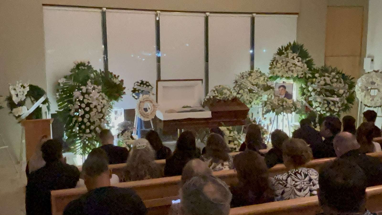 Dan último adiós a Jaime Enríquez Ordóñez en Mausoleos