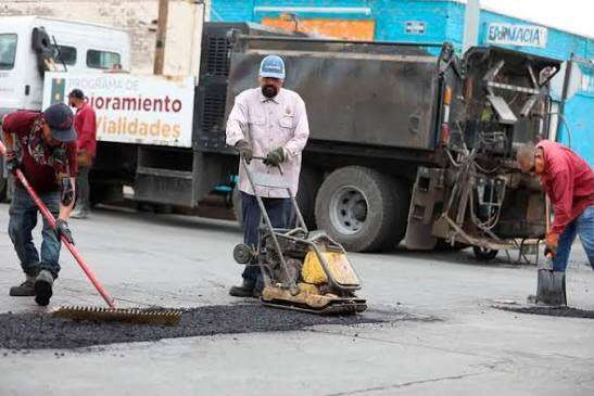 Reparó Municipio 343 baches en una semana 