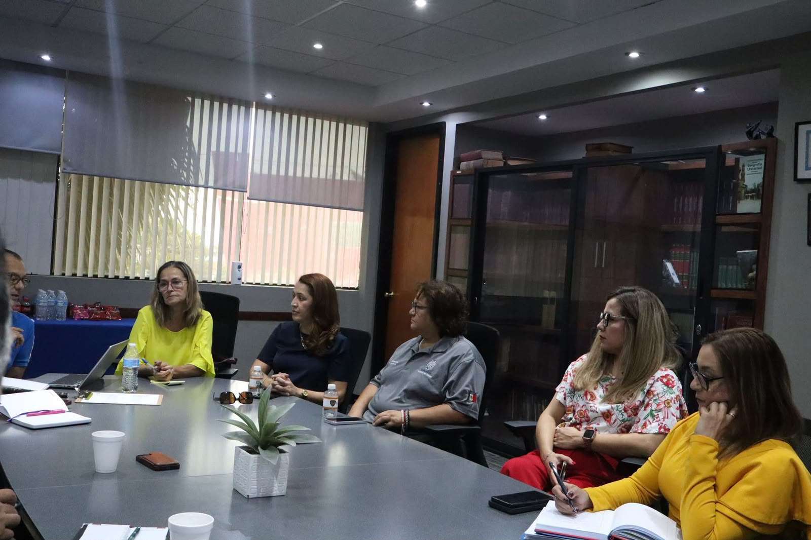 Impulsa Canaco Mesero Confiable para apoyar consumo responsable en bares