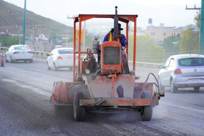 Realizan trabajos de recarpeteo en periférico R. Almada