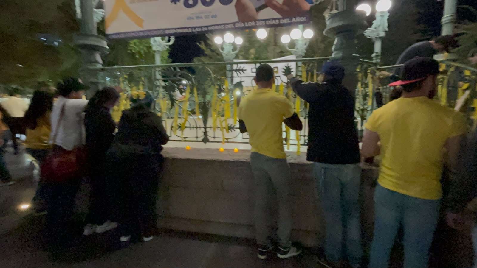Realizan caminata Luces por la vida en Plaza de Armas