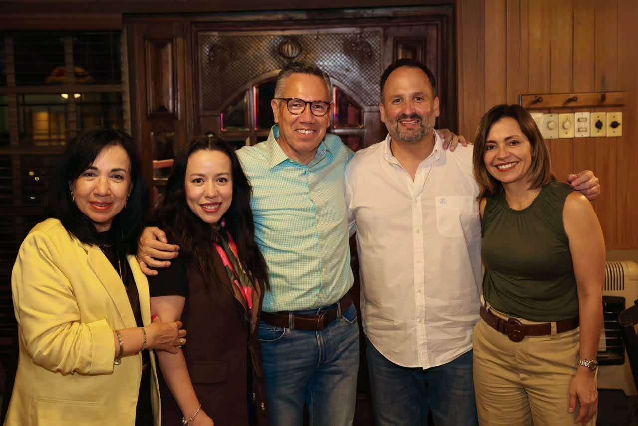 Sostiene De la Peña encuentro con personal de Coesvi