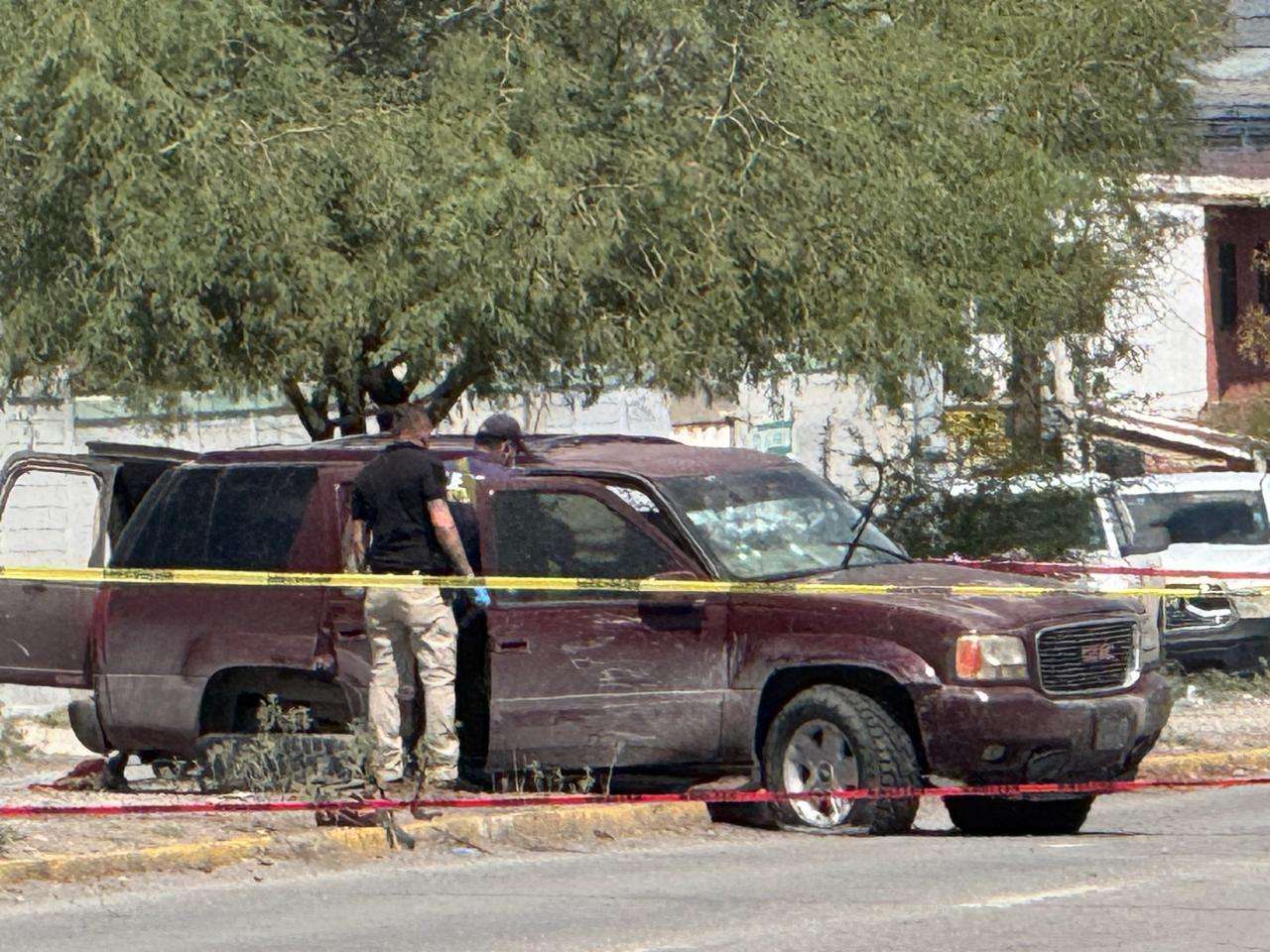 Tras persecución y balacera detienen a hombre que viajaba en camioneta robada