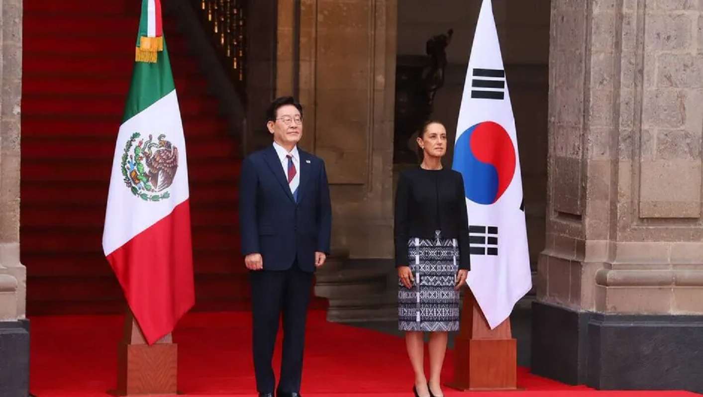 Recibe Sheinbaum a presidente de Corea del Sur en Palacio Nacional
