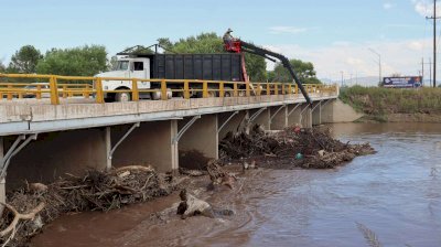 Supervisa estado zonas afectadas por lluvias en NCG