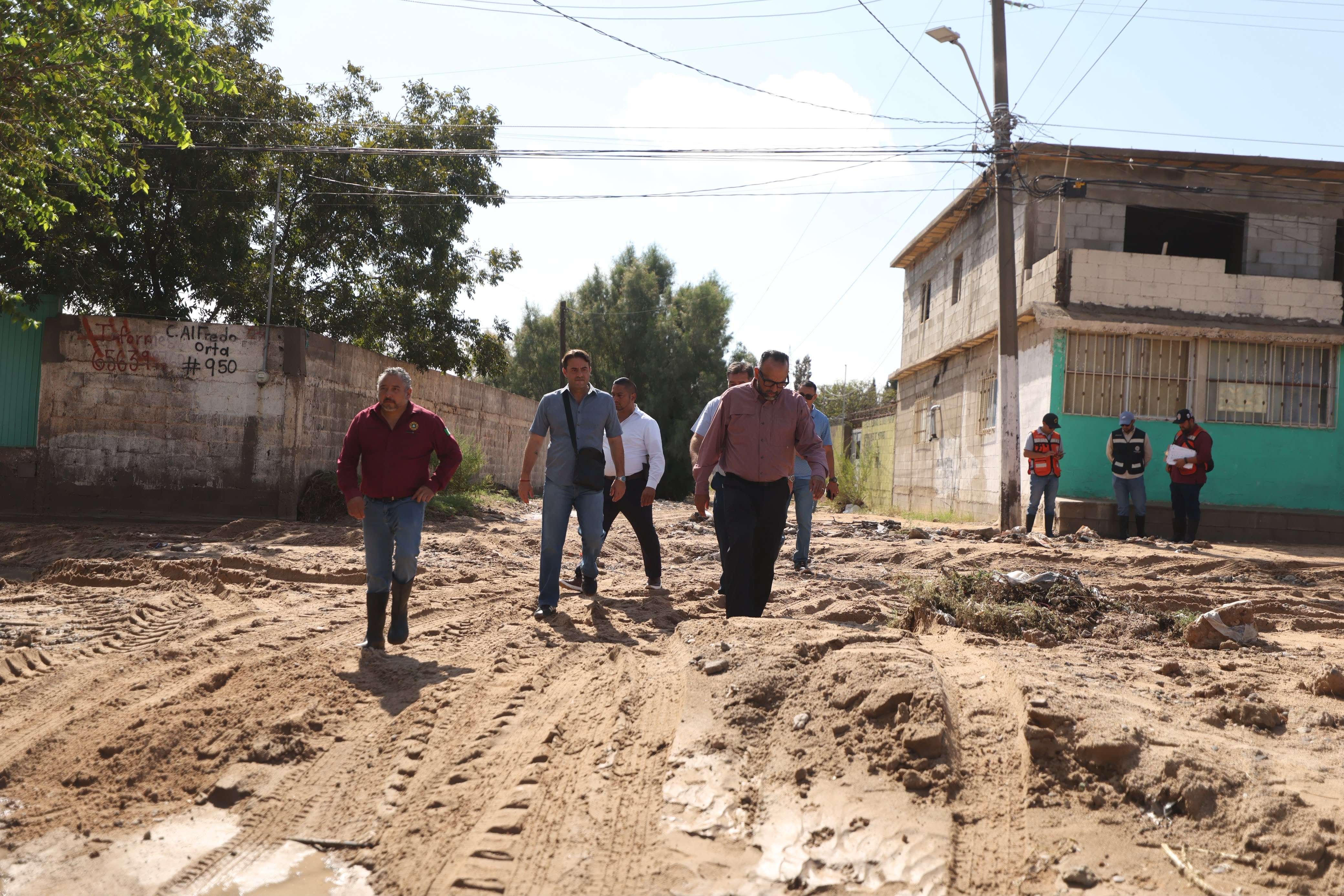 Supervisa Municipio atención a familias afectadas por lluvia en Águilas de Zaragoza 