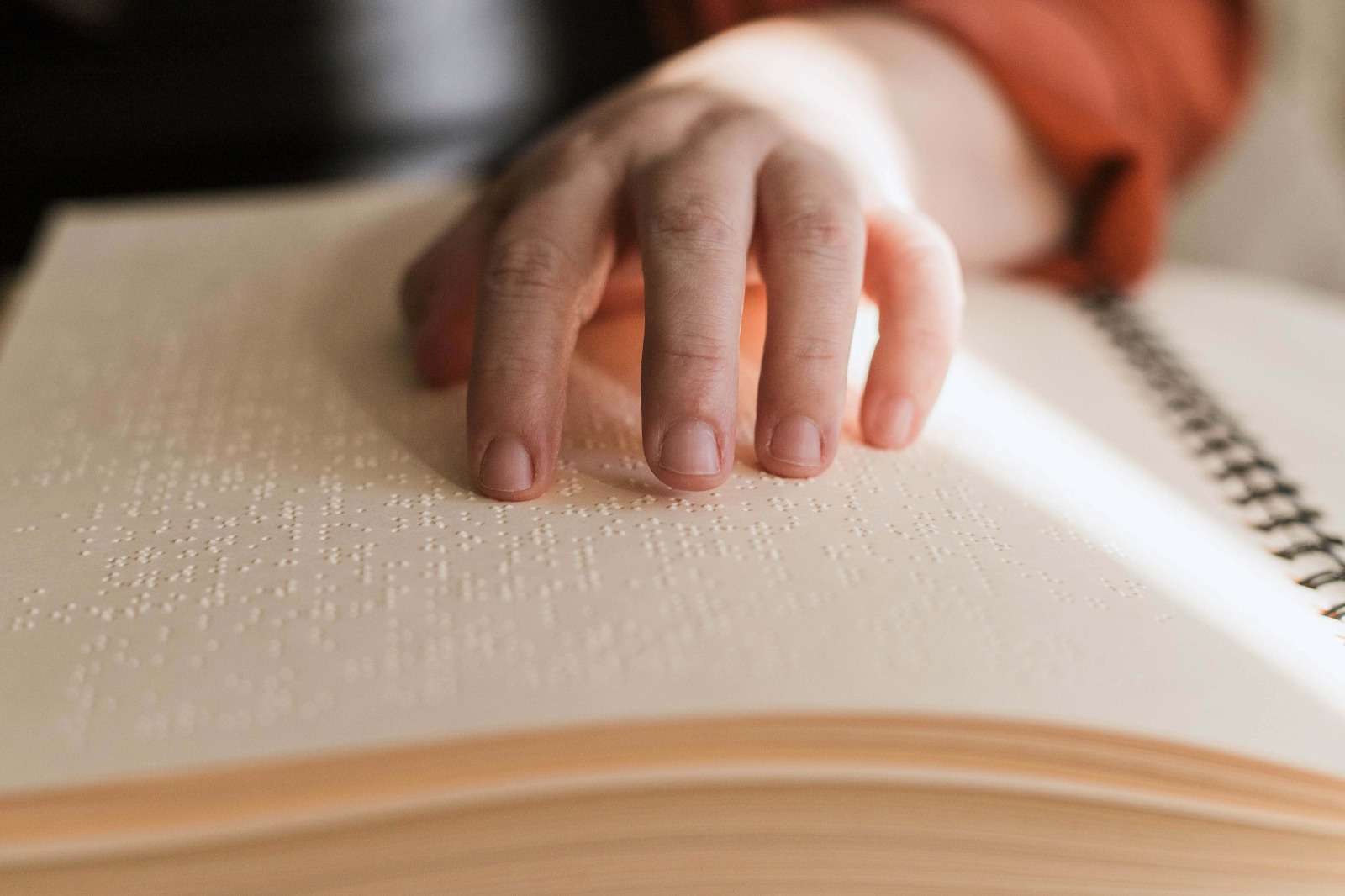 Traducir para llegar a todos: el desafío de llegar a comunidades pequeñas