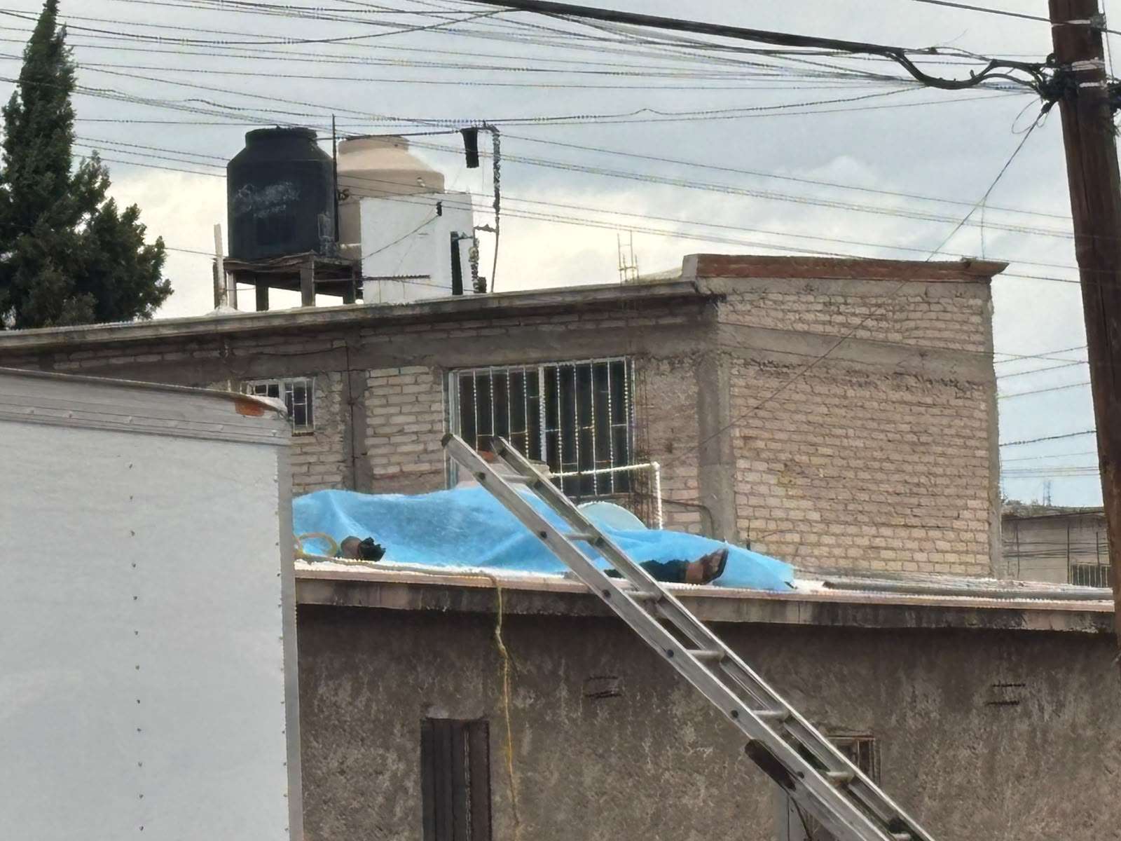 Muere al sufrir descarga eléctrica en la colonia Independencia