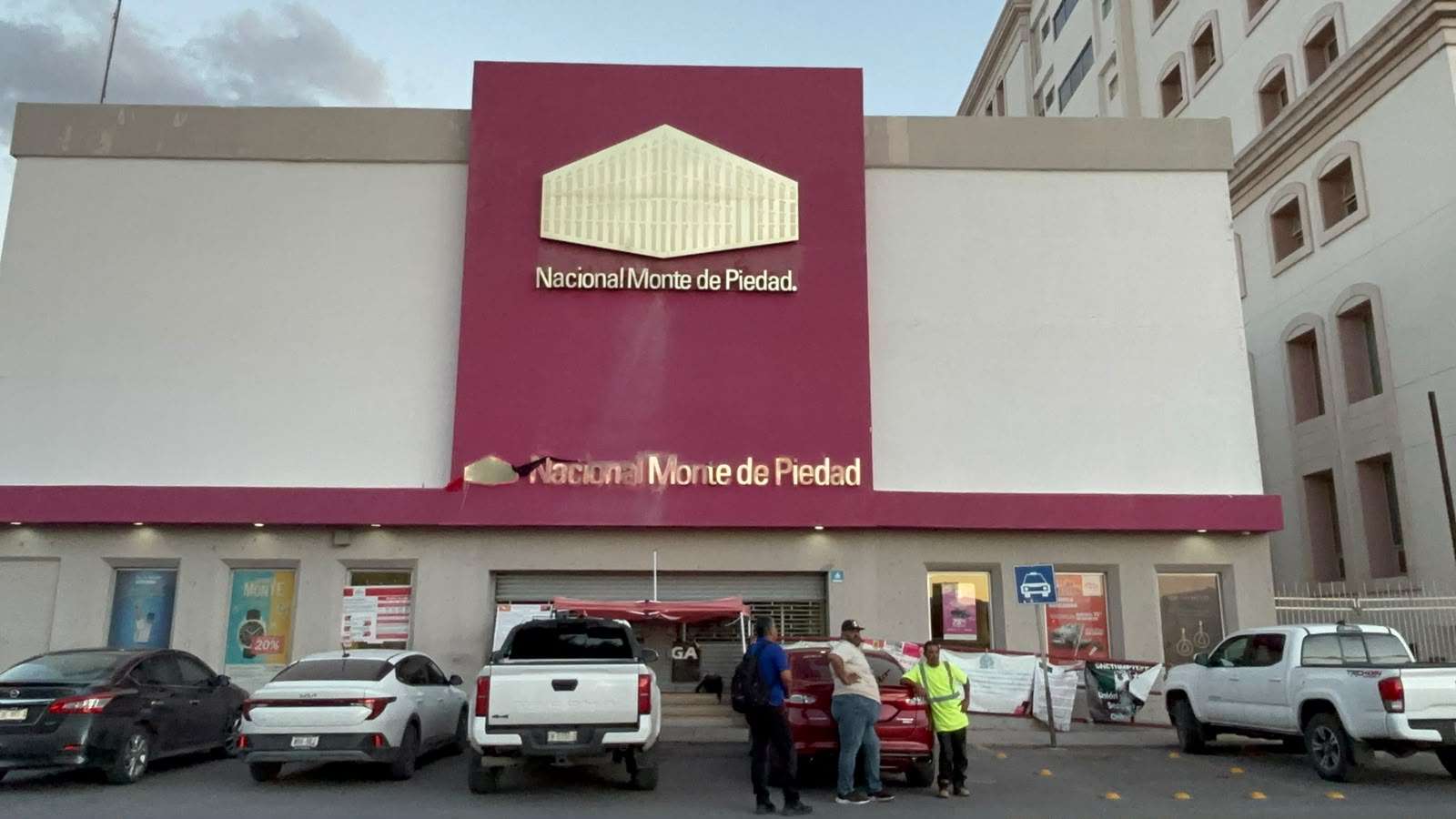 Concluye huelga del Nacional Monte de Piedad tras casi un año