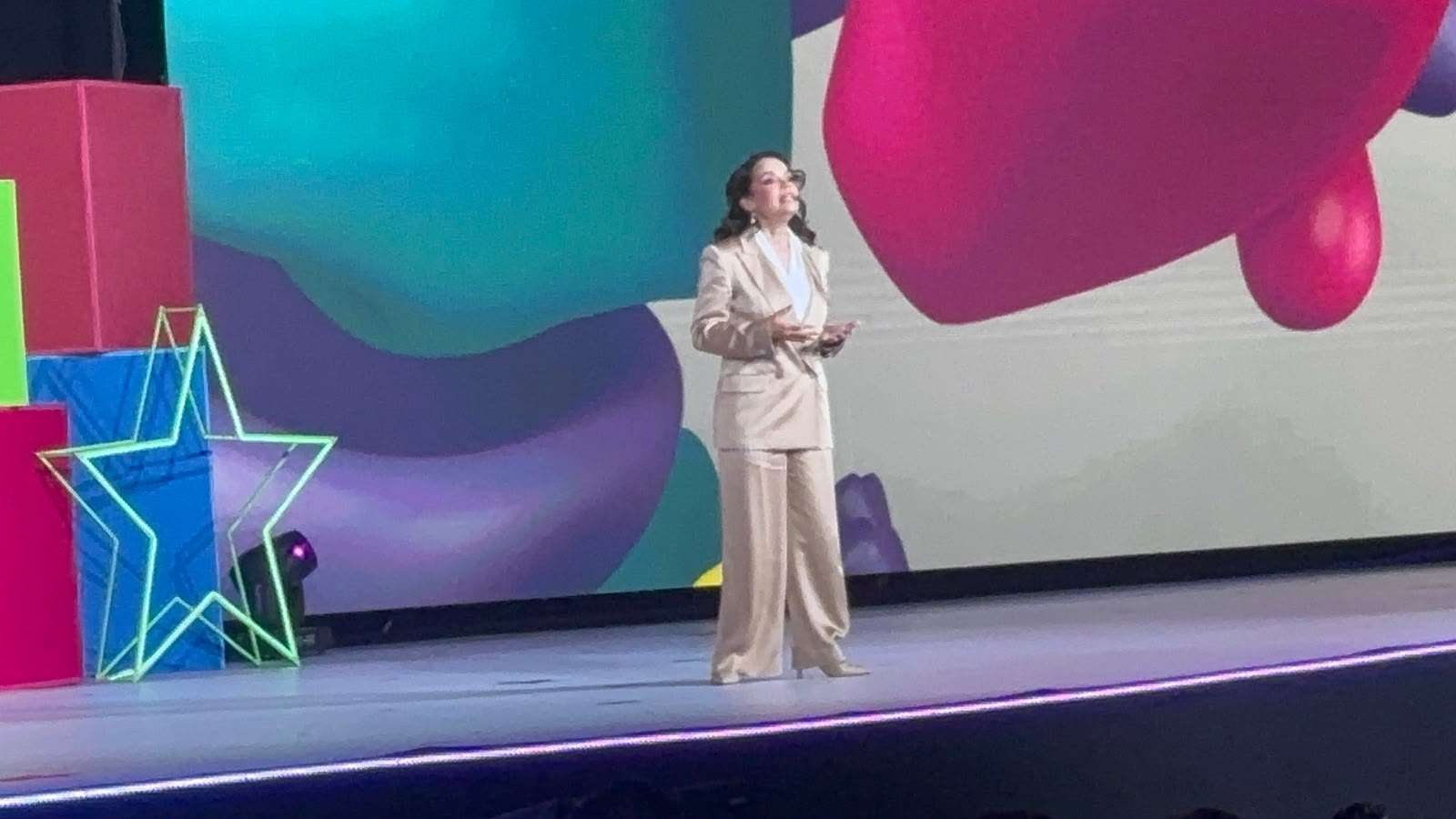 Rinde Karina Olivas quinto informe al frente del DIF Municipal