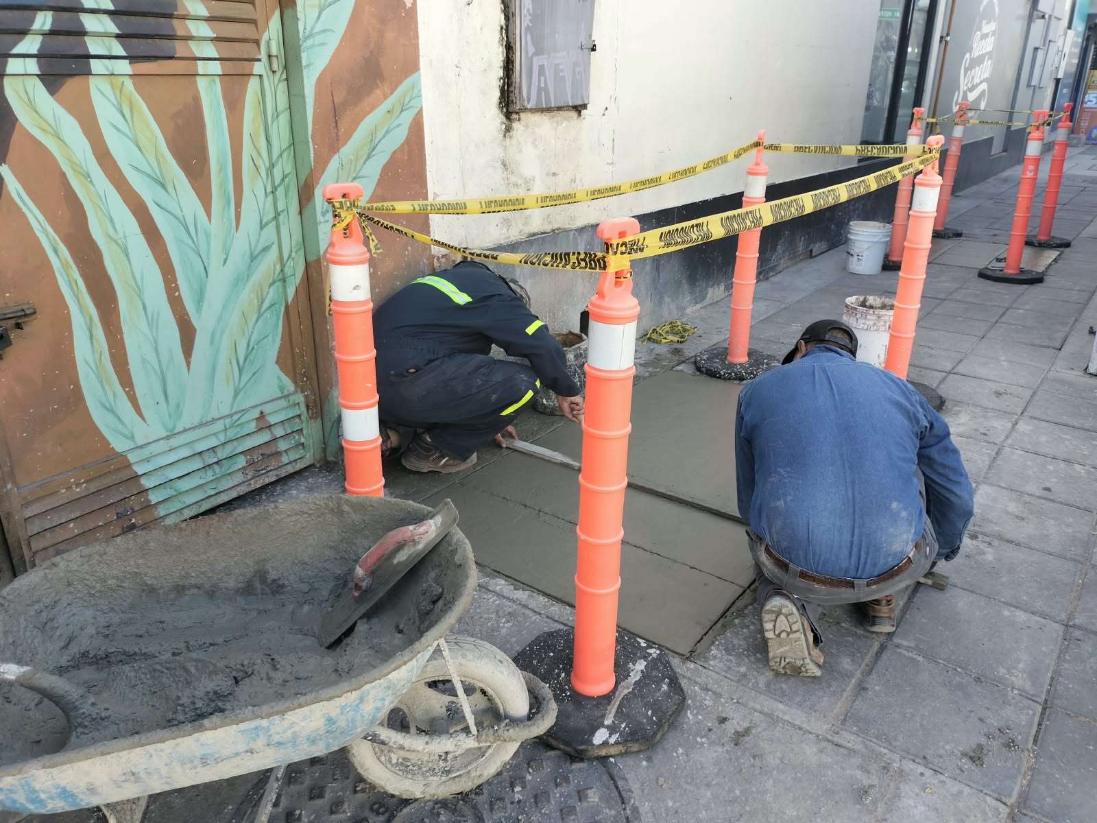Reparan daños de la calle Juárez provocados por las lluvias