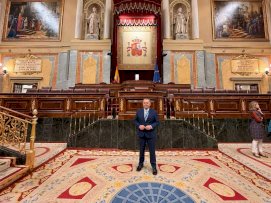Llama Mario Vázquez a defender la pluralidad en Foro Iberoamericano