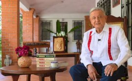 Reaparece Amlo con nuevo libro y se lo dedica a Sheinbaum