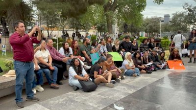 Conmemoran en Chihuahua 58 años de la matanza de Tlatelolco