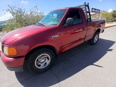 Recupera Policía Municipal pick up robada en el Cerro de la Cruz 