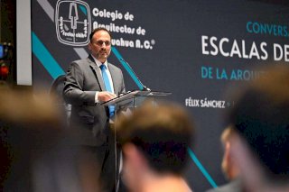 Llama De la Peña a planear hoy el Chihuahua de las próximas décadas